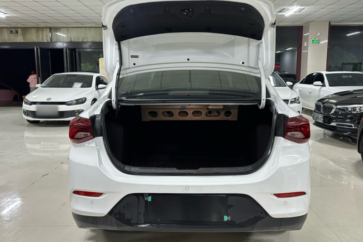 雪佛兰 科沃兹 2022款 325T 自动欣悦版局部细节23