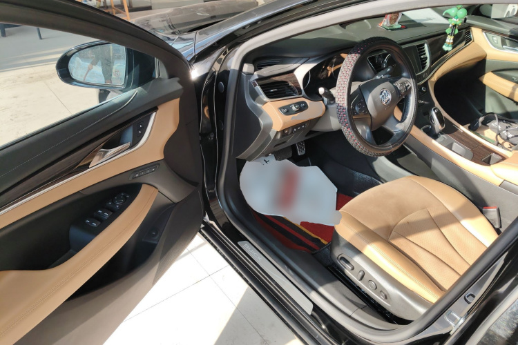 别克 君越 2016款 20T 豪华型中控内饰20