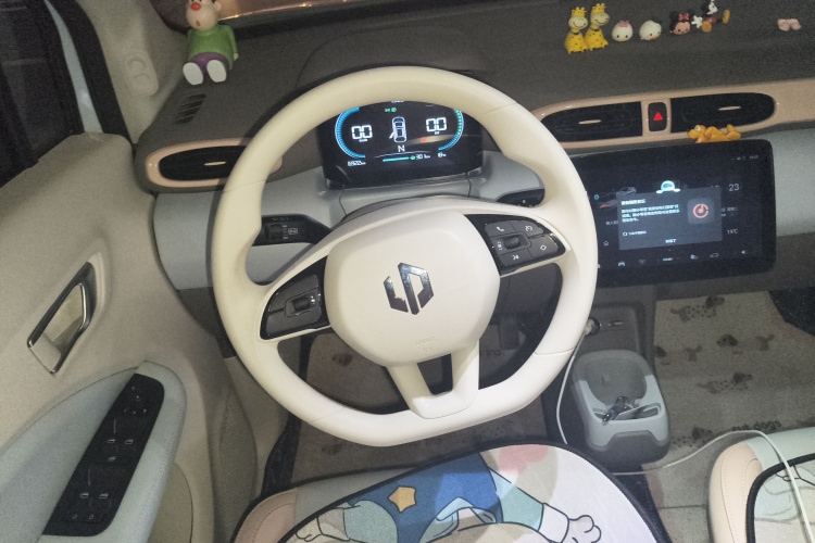 零跑汽车 零跑T03 2025款 310舒享版中控内饰13