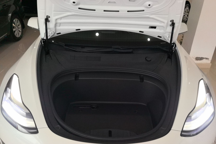 特斯拉 Model 3 2020款 改款 长续航后轮驱动版局部细节24