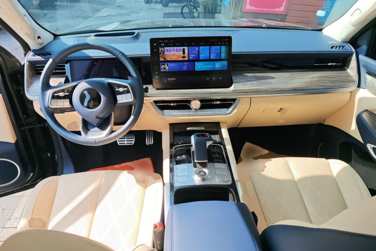 长城 山海炮 2023款 2.4T 柴油极享版中控内饰7002