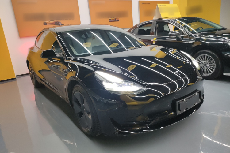特斯拉 Model 3 2021款 标准续航后驱升级版 3D6车身外观3