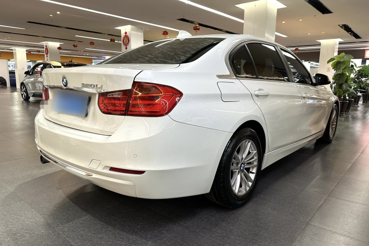 宝马3系 2013款 320Li 时尚型车身外观6003
