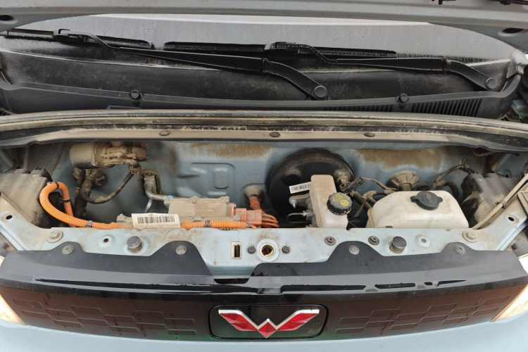 五菱汽车 宏光MINIEV 2022款 轻松款 磷酸铁锂机舱底盘24