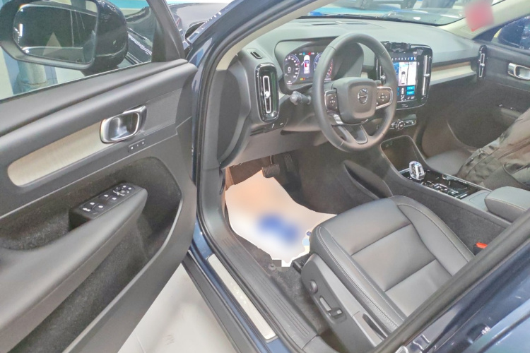 沃尔沃XC40 2021款 T4 四驱智远豪华版中控内饰20