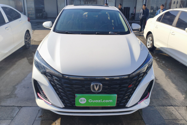 长安 逸动 2022款 PLUS 蓝鲸NE 1.4T GDI DCT尊贵版车身外观6001