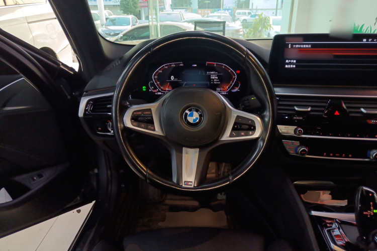 宝马5系(进口) 2021款 525i M运动套装中控内饰13