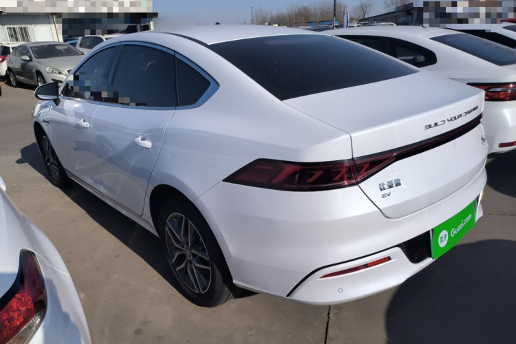 比亚迪 秦PLUS 2023款 冠军版 EV 420KM领先型车身外观4