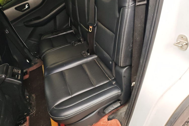 东风风光 风光S560 2018款 1.8L 手动都市型 7座中控内饰21