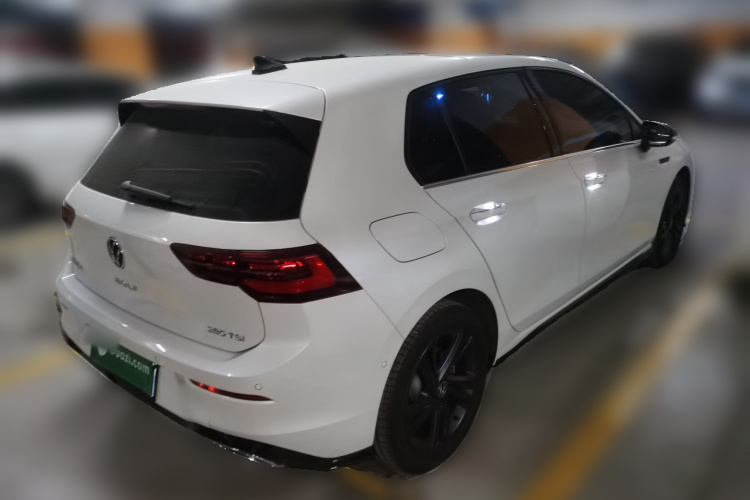 大众 高尔夫 2023款 280TSI DSG R-Line 20周年纪念版车身外观7