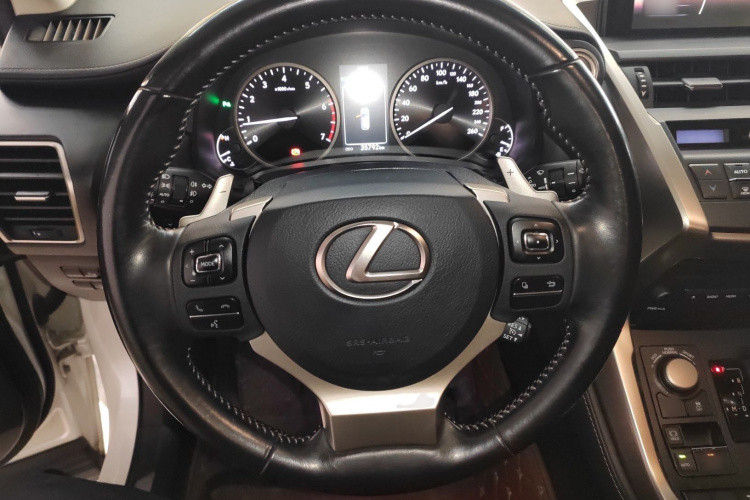 雷克萨斯NX 2015款 200t 全驱 锋尚版局部细节13