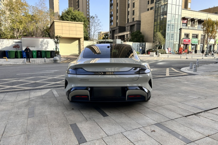 小米汽车 小米SU7 2024款 后驱超长续航高阶智驾Pro版车身外观6009