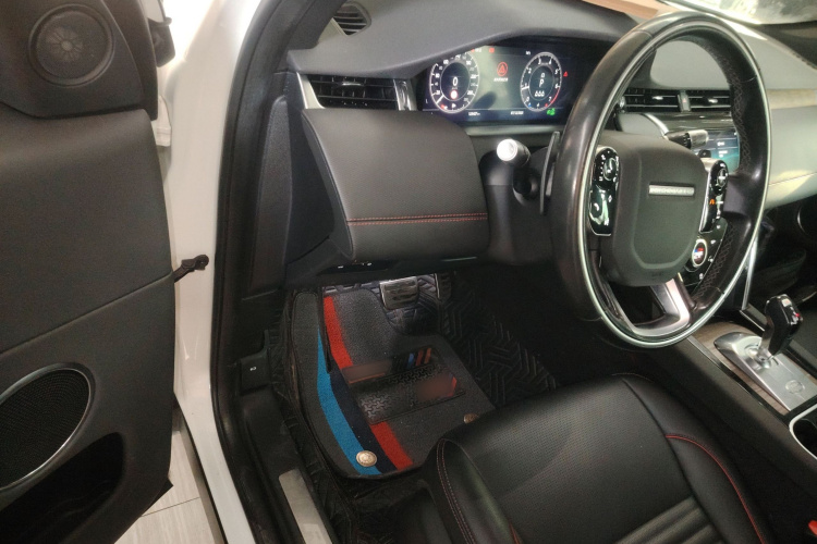 路虎 发现运动版 2020款 249PS R-Dynamic 性能版中控内饰20