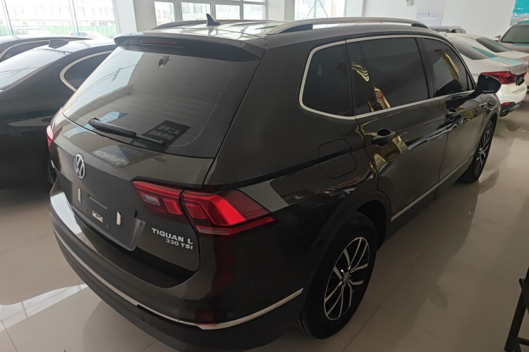 大众 途观L 2018款 330TSI 自动两驱豪华版车身外观7