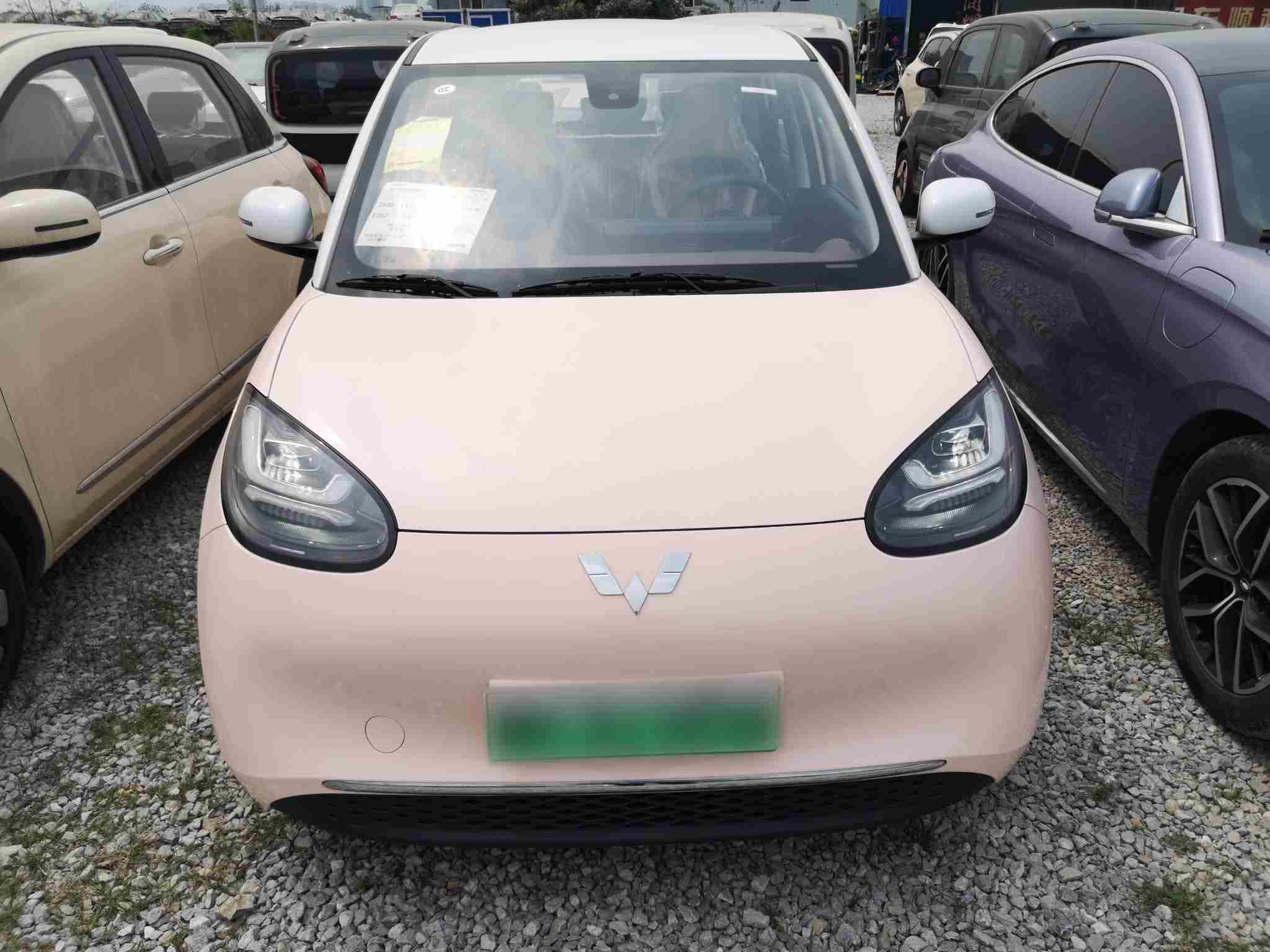 柳州二手五菱缤果2023款，一台能办大事的聪明小车？
