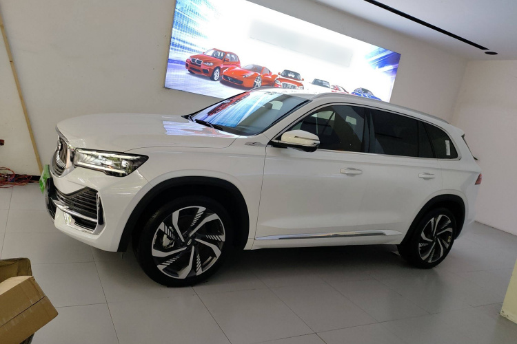 吉利汽车 星越L 2024款 2.0TD 高功自动两驱天际版车身外观6003