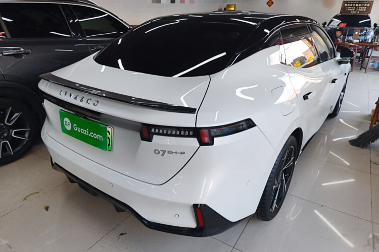 领克07 2024款 EM-P 126长续航 Ultra车身外观6005