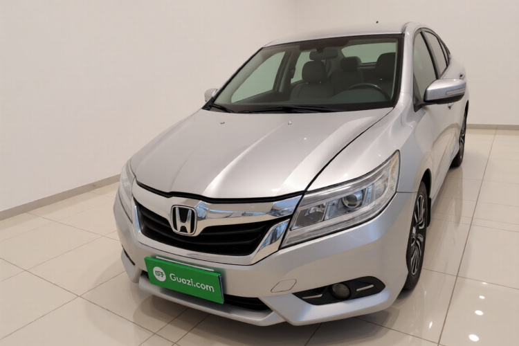 本田 凌派 2013款 1.8L 自动舒适版车身外观2