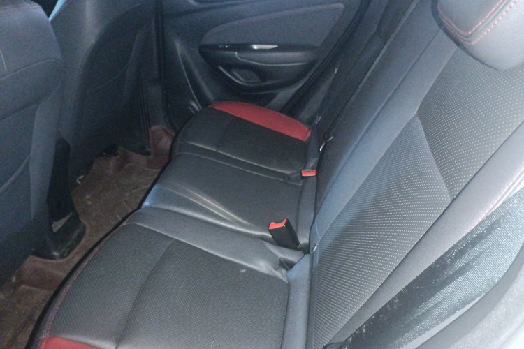 长安CS15 2016款 1.5L 自动时尚版中控内饰7004