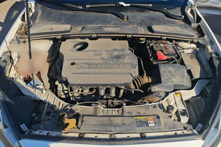 福特 福睿斯 2017款 改款 1.5L 手动舒适型机舱底盘24