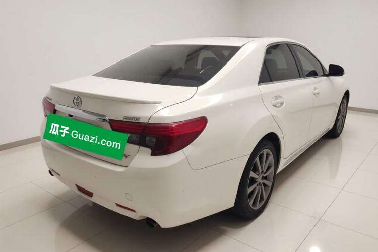 丰田 锐志 2013款 2.5V 尚锐版车身外观7