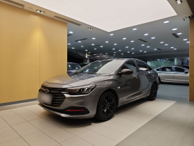 雪佛兰 科鲁泽 2022款 轻混 Redline 320T 双离合爽快版