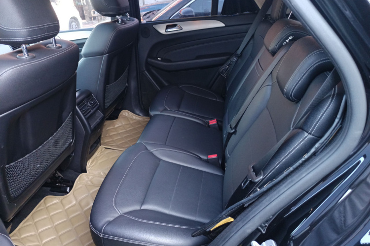 奔驰M级 2014款 ML 320 4MATIC中控内饰21