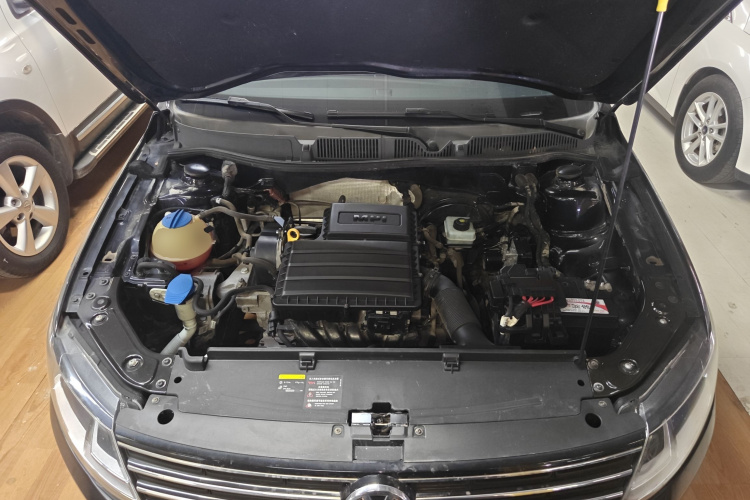 大众 朗逸 2015款 1.6L 手动风尚版局部细节24