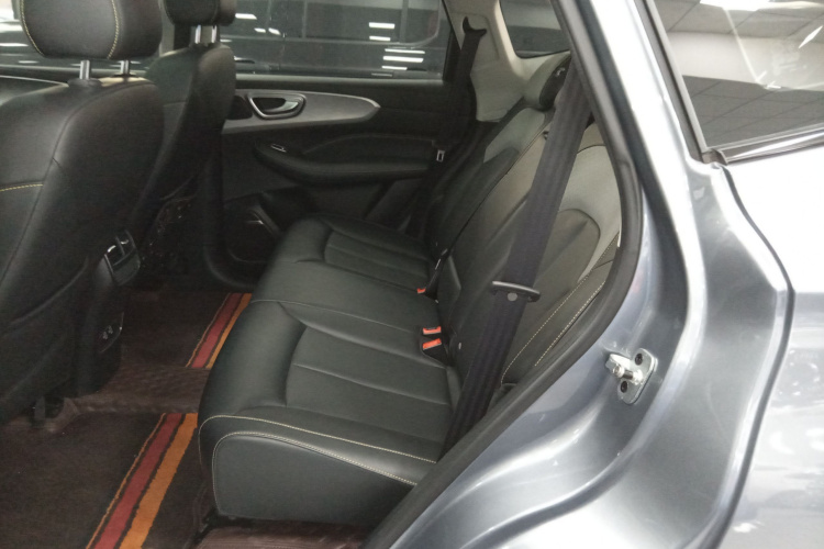 荣威RX5 2021款 PLUS 300TGI 自动Ali国潮旗舰荣麟版中控内饰21