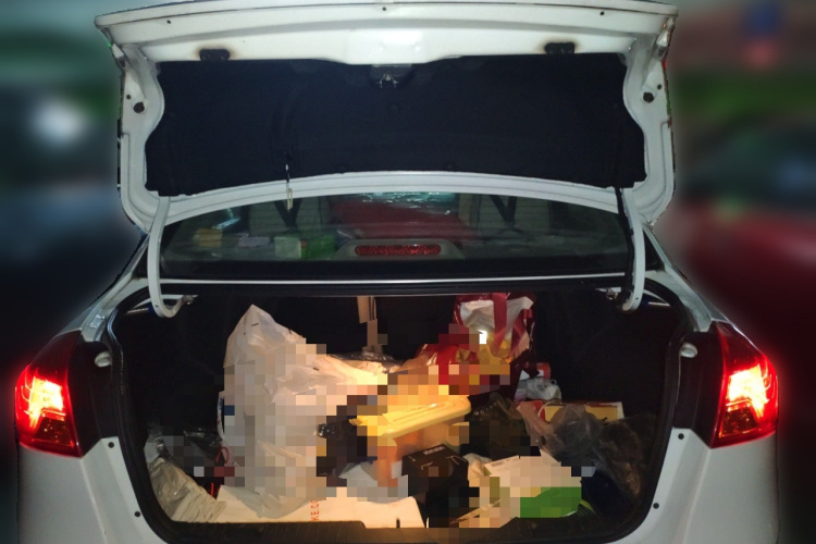 别克 凯越 2015款 1.5L 自动经典型中控内饰23