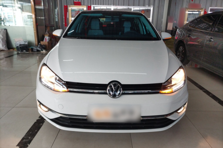 大众 高尔夫 2020款 挚爱版 200TSI DSG舒适型进取版车身外观2