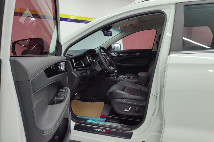 捷途X90 2019款 1.6T DCT耀旅版 7座 国VI中控内饰19