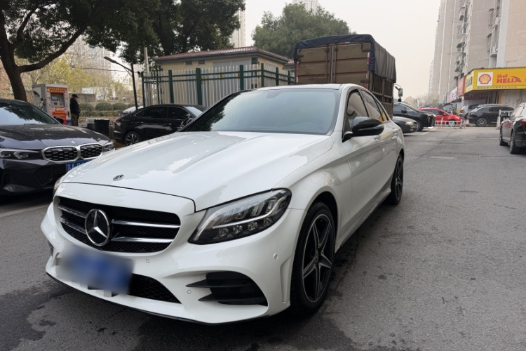 奔驰C级 2019款 C 260 运动版 4MATIC车身外观6002