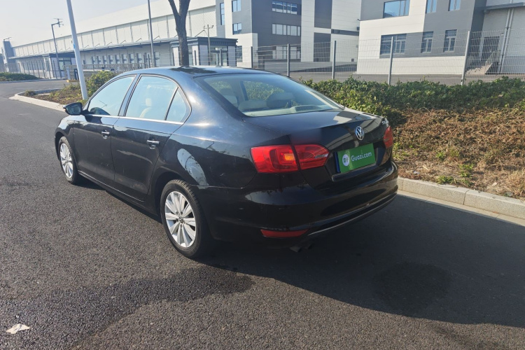 大众 速腾 2012款 1.4TSI 手动豪华型车身外观6004