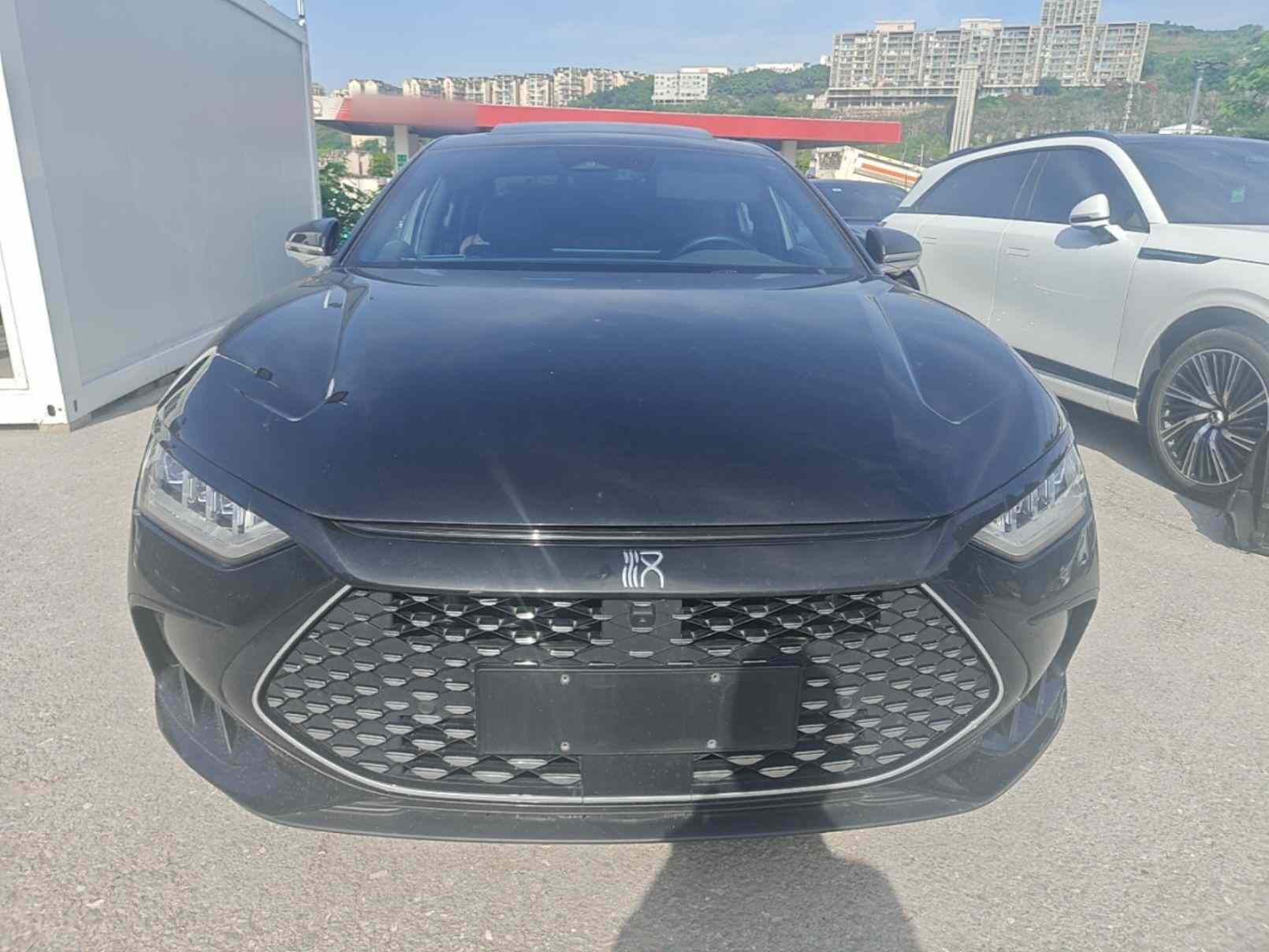 比亚迪 汉 2024款 DM-i 荣耀版 121KM 尊贵型(1)
