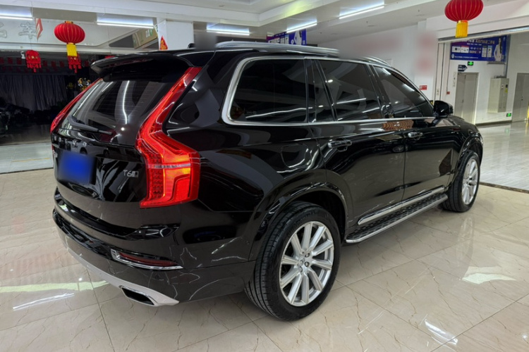 沃尔沃XC90 2018款 T6 智尊版 7座车身外观6004