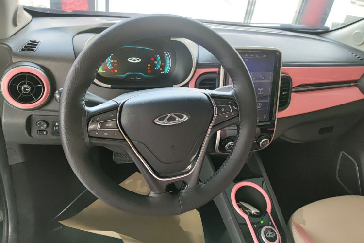 奇瑞 小蚂蚁 2021款 15万蚁粉款 新蚁酷版 三元锂局部细节13