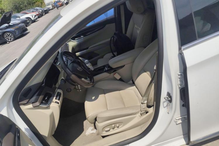 凯迪拉克XTS 2014款 28T 铂金版局部细节19