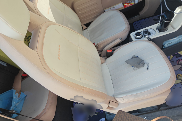 吉利银河 2023款 熊猫mini 200km 耐力熊局部细节41