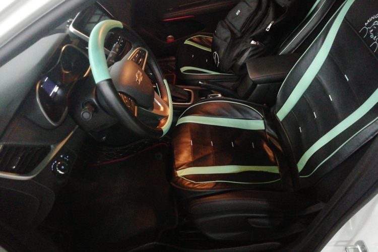 雪佛兰 科鲁泽 2020款 轻混 RS 330T 自动畅快版中控内饰19