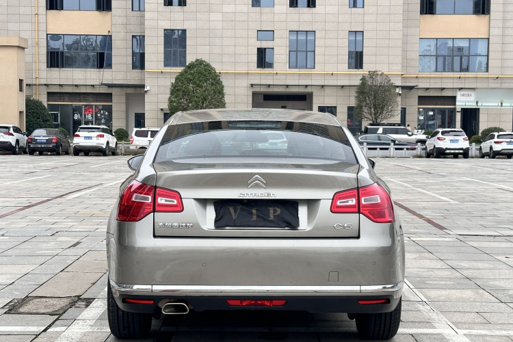雪铁龙C5 2014款 2.0L 自动尊享型车身外观6003