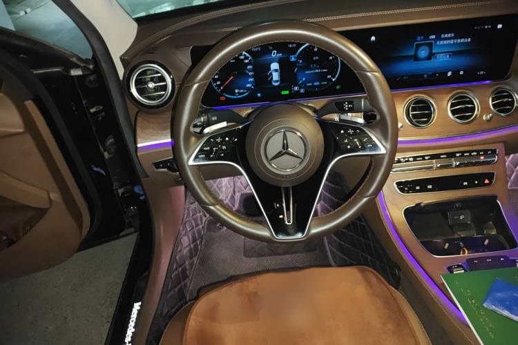 奔驰E级 2021款 E 260 L局部细节13