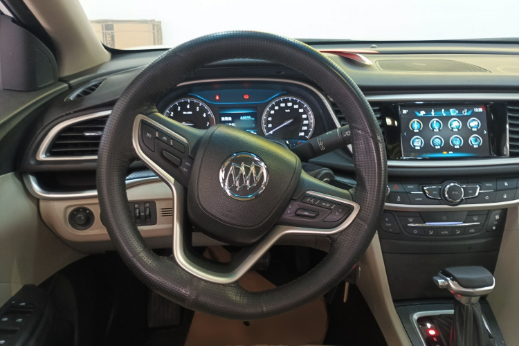 别克 英朗 2019款 15T 双离合互联精英型 国VI中控内饰13