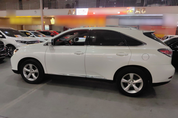 雷克萨斯RX经典 2013款 270 豪华版车身外观4