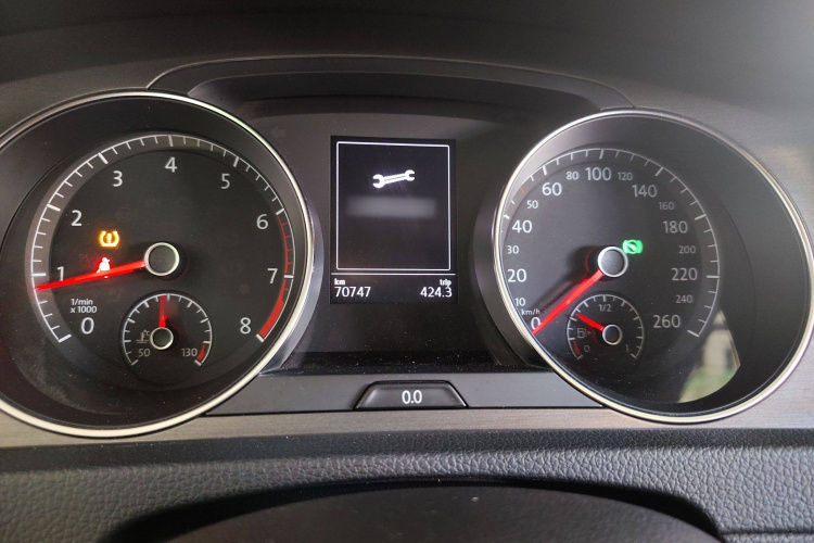 大众 高尔夫 2016款 230TSI 自动豪华型局部细节14