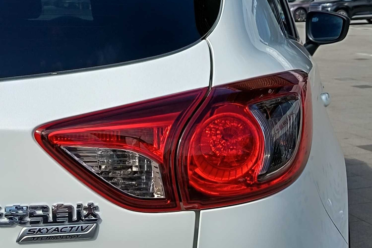 马自达CX-5 2015款 2.5L 自动四驱尊贵型车身外观6006