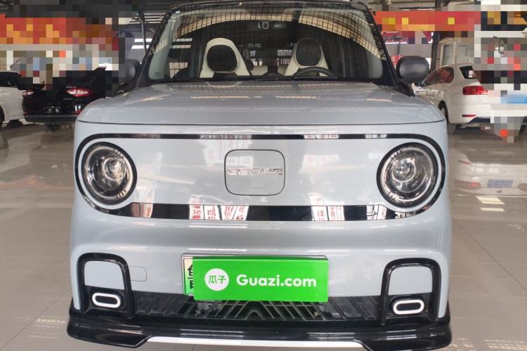 吉利银河 2025款 210km 熊猫卡丁车身外观2