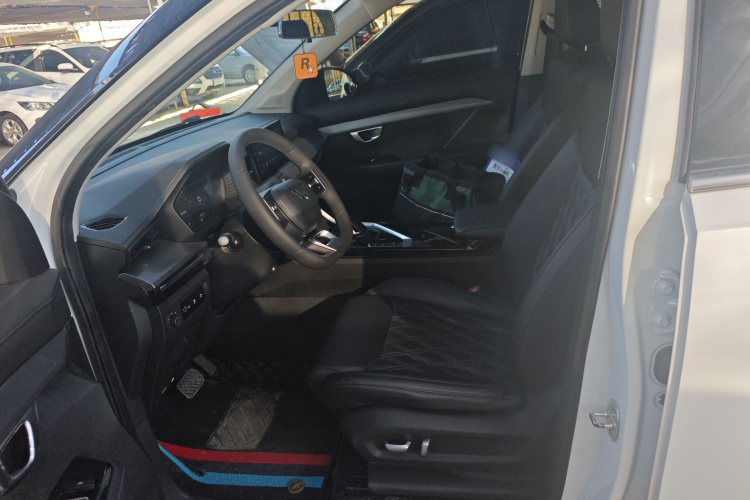 五菱汽车 五菱星辰 2022款 2.0L DHT电速款中控内饰19