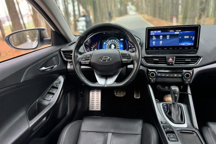 现代 菲斯塔 2019款 280TGDi 运动版 国VI中控内饰7004