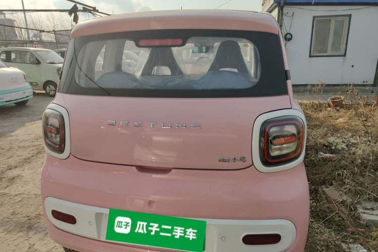 奔腾小马 2026款 222km 萌趣马车身外观6